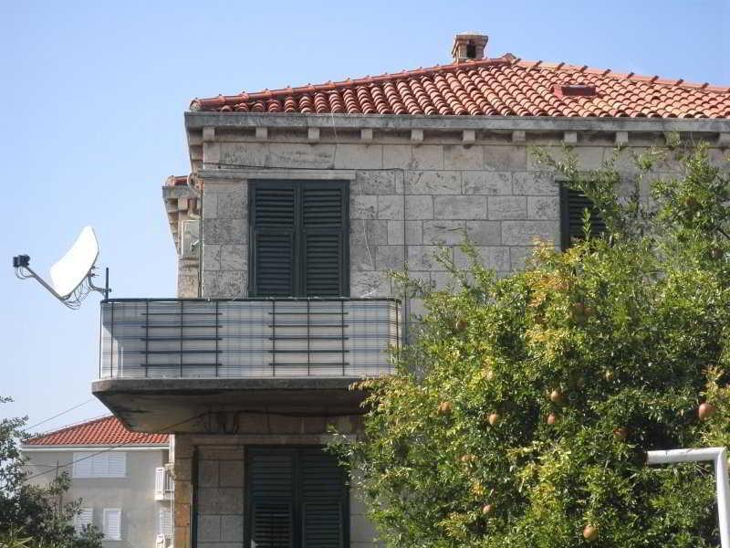 Ruskovic Apartments