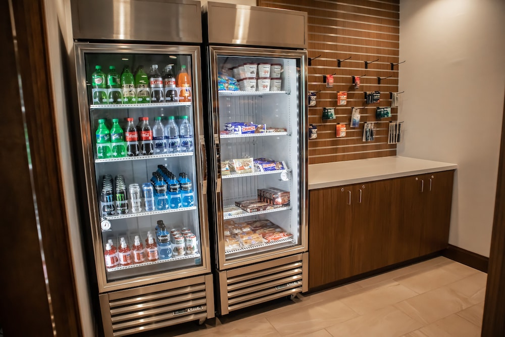 Holiday Inn Express & Suites Gainesville I 75 by IHG - photo 34