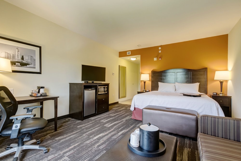 Hampton Inn Poplar Bluff - photo 8