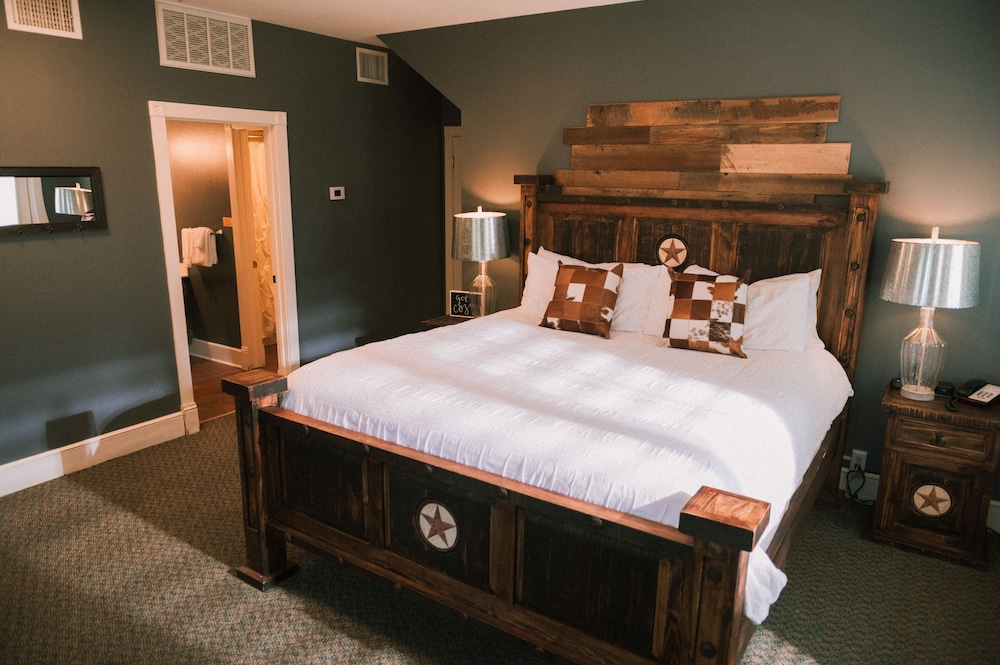 Gruene River Hotel & Retreat - photo 45