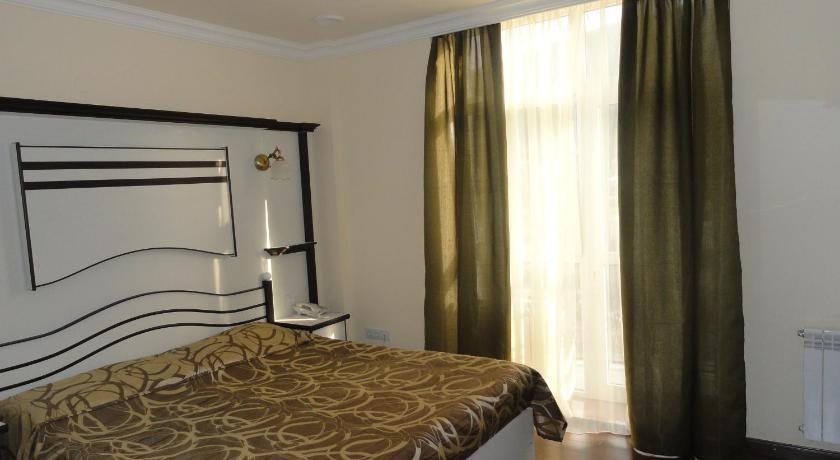 Diana Hotel — Goris — photo 2