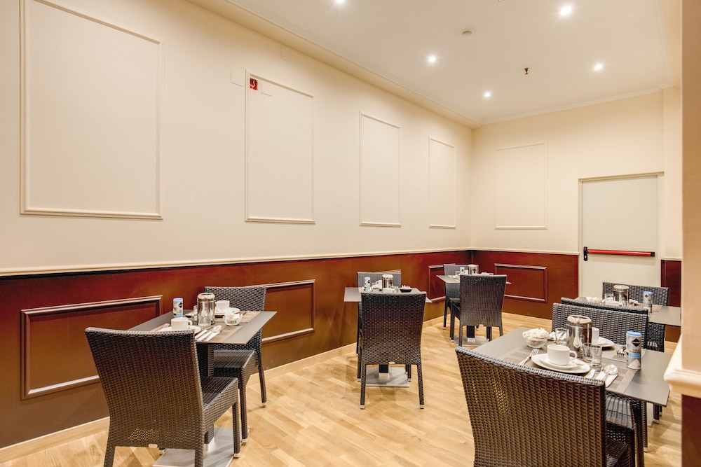 מזון ומשקאות