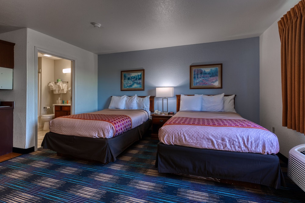 All Towne Suites - photo 13