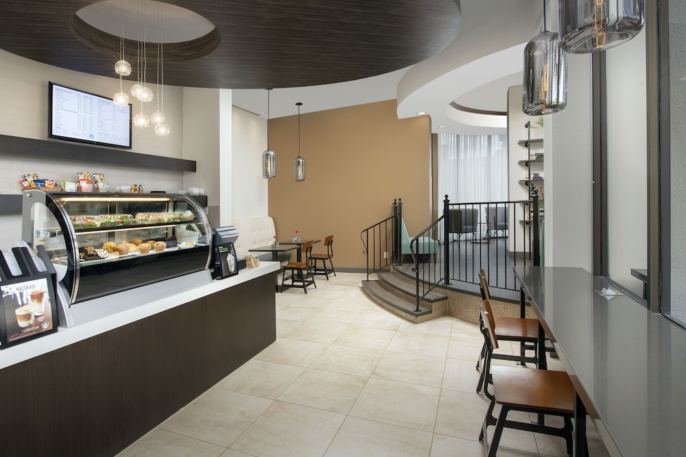 Crowne Plaza San Antonio Airport by IHG - photo 27