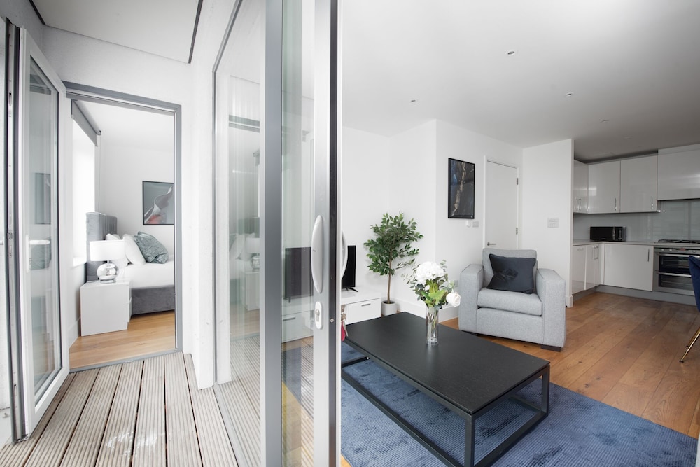 Camden Lock By Capital — 4-Star Luxury Hotel in London, United Kingdom