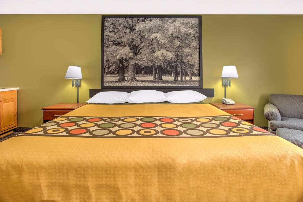 Super 8 by Wyndham Galva - photo 17