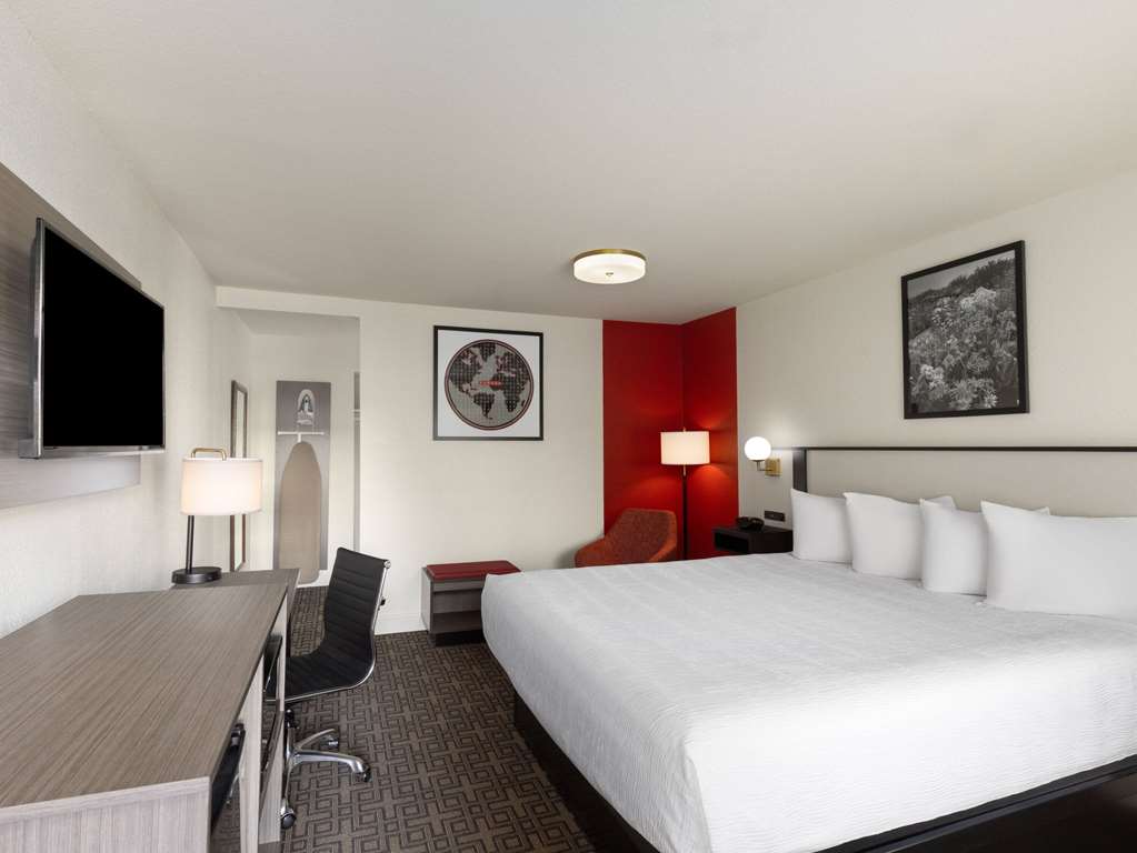 Ramada by Wyndham Elko Hotel at Stockmen's Casino - photo 9
