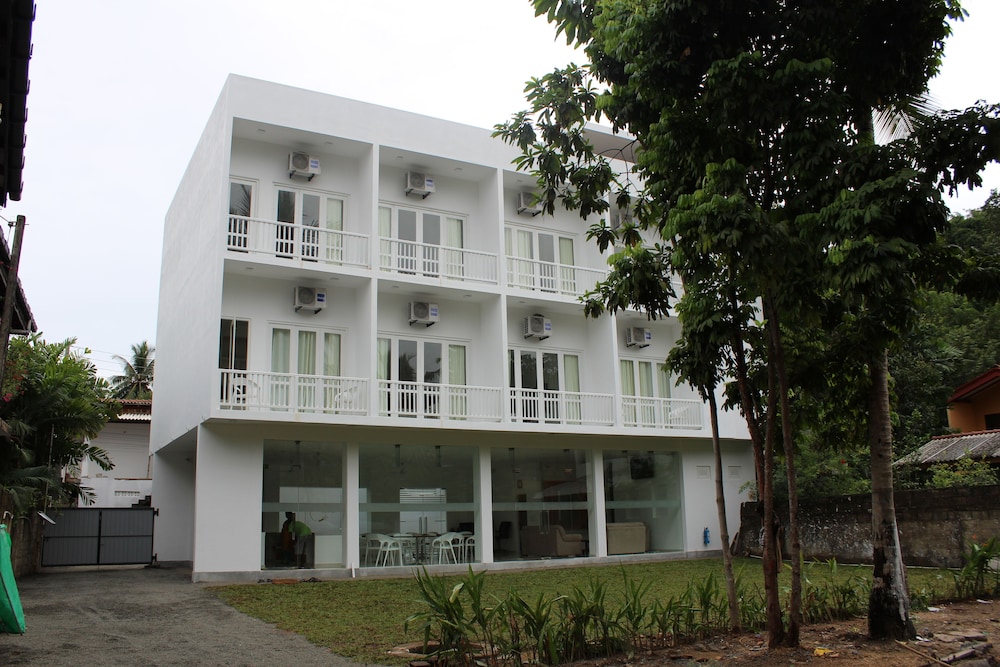 Heaven By O in Unawatuna, Sri Lanka