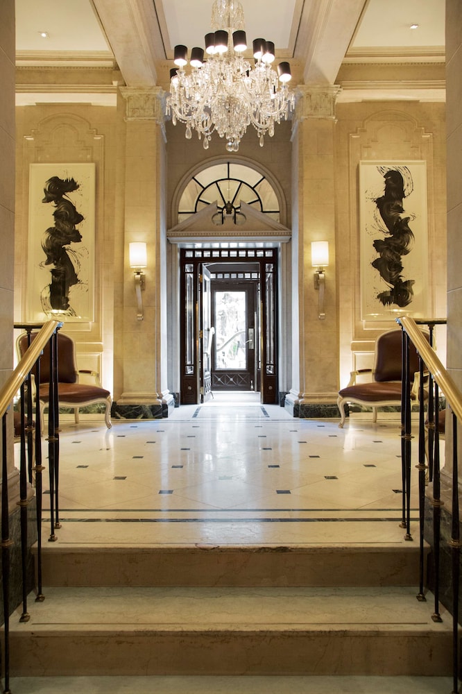 The Eliot Hotel - photo 4