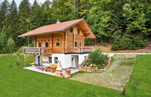 Chalet Blumental — 4-Star Luxury Hotel in Neuschonau, Germany