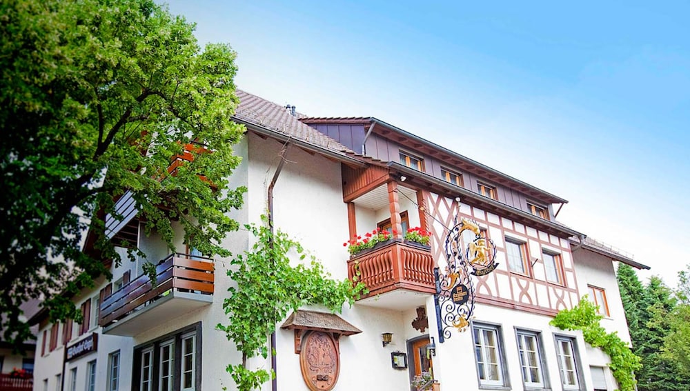 Hotel Gasthof Engel - carbon neutral hotel in Offenburg