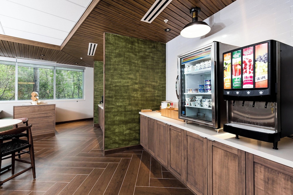 Fairfield Inn & Suites by Marriott Crestview - photo 25