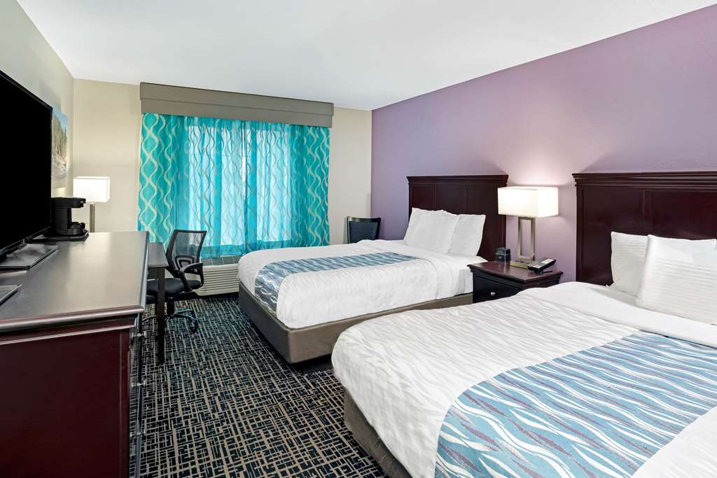 La Quinta Inn & Suites by Wyndham Cookeville - photo 8