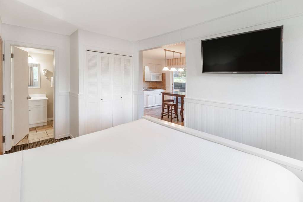 Travelodge By Wyndham Traverse City Mi - photo 15