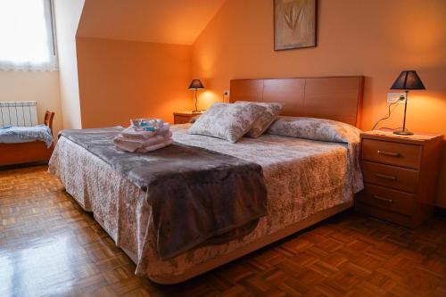 Villamarinera Familia in Ribadesella, Spain