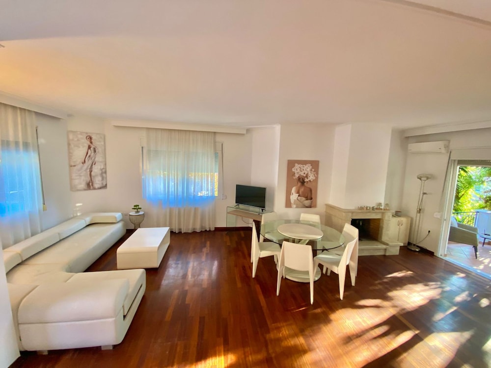 Corfu Dream Holidays Villa Kanoni — 4-Star Luxury Hotel in Corfu, Greece