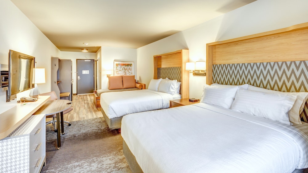 Holiday Inn & Suites Bellingham by IHG - photo 8