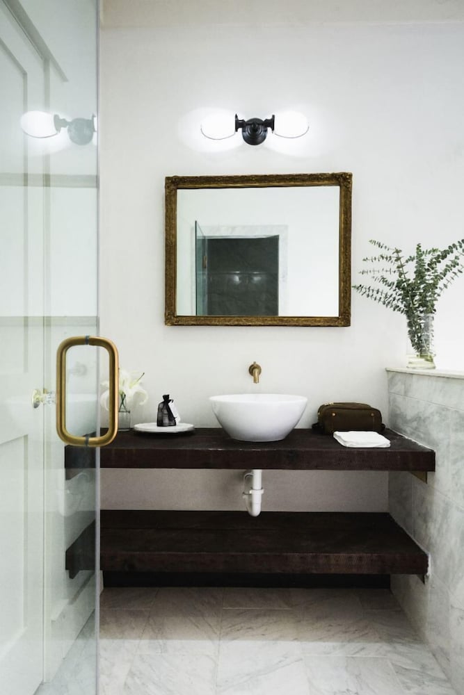 GunRunner Boutique Hotel - photo 63