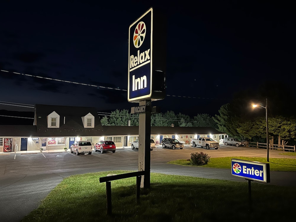 Relax Inn in Natural Bridge - featured photo