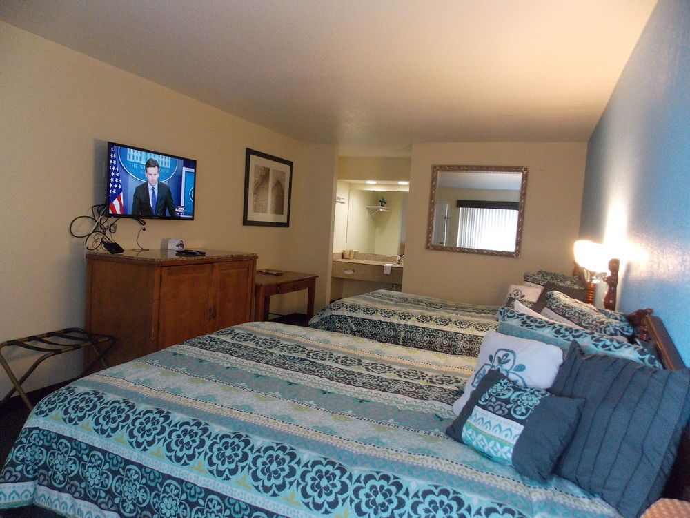 Travelodge San Antonio Downtown - photo 6