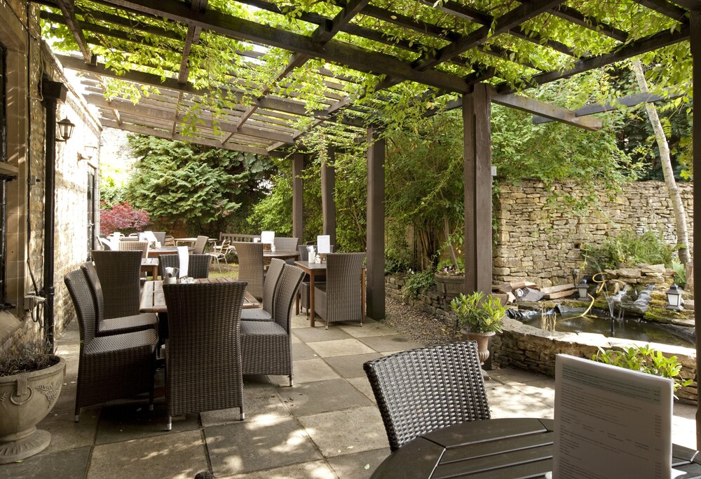 Old Manse Hotel Bourton by Greene King Inns in Cheltenham, United Kingdom