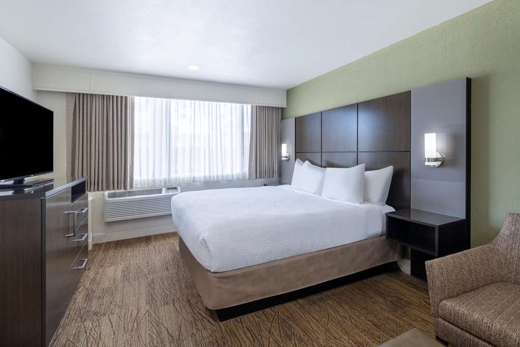 Best Western Pony Soldier Inn & Suites - photo 13