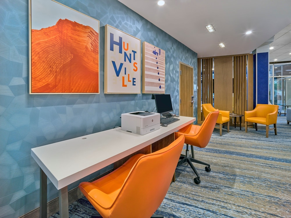 Holiday Inn Express Huntsville Space Center by IHG - photo 23