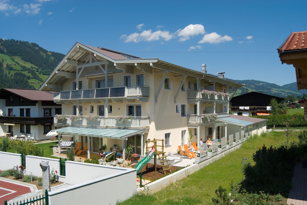 Appartements Bergsonne in Westendorf, Austria