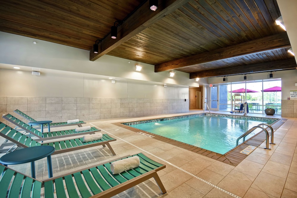 Home2 Suites by Hilton Terre Haute - photo 27