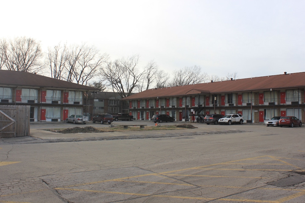 Red Carpet Inn Louisville - photo 49