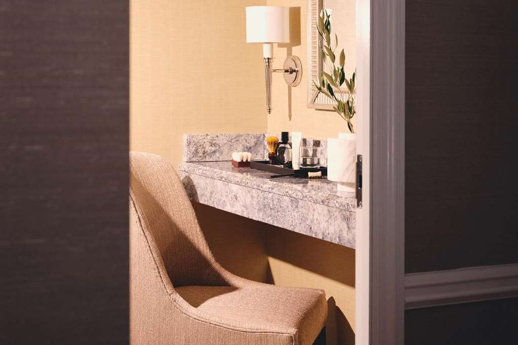 Boston Harbor Hotel - photo 5