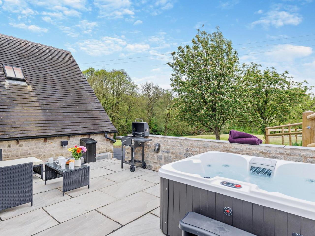 2 Bed in Stoke on trent oc 94790 in Stoke-On-Trent, United Kingdom