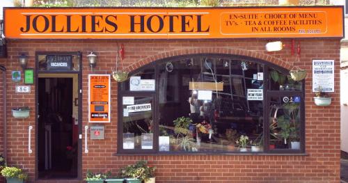 Jollies Hotel - last minute hotel in Blackpool
