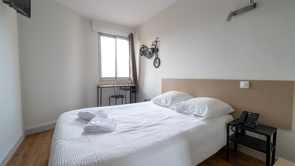 Hôtel des Docks - carbon neutral hotel in Digoin