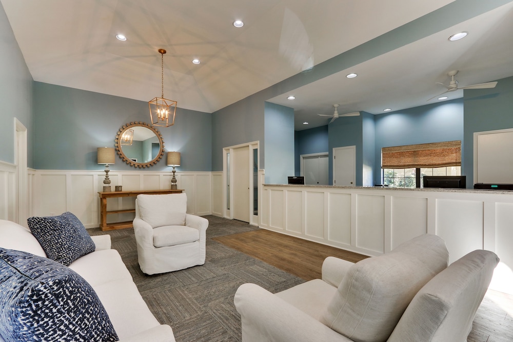 Mariners Suites - photo 2