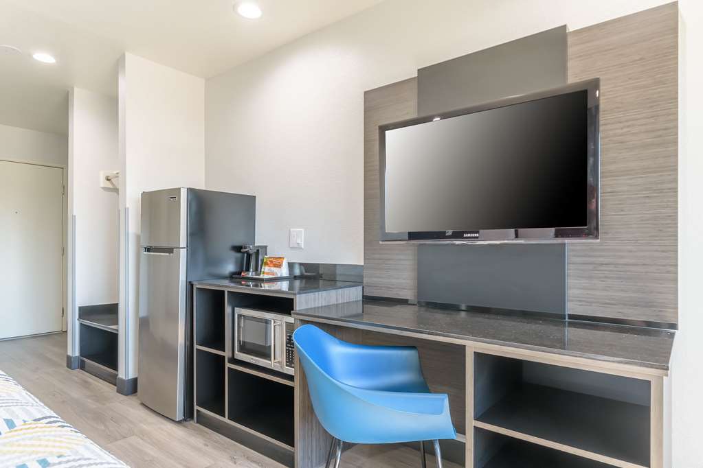 Studio 6 Suites Perris CA — Perris — photo 5