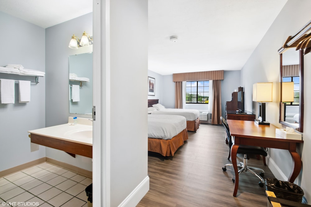 My Hometown Inn - photo 16
