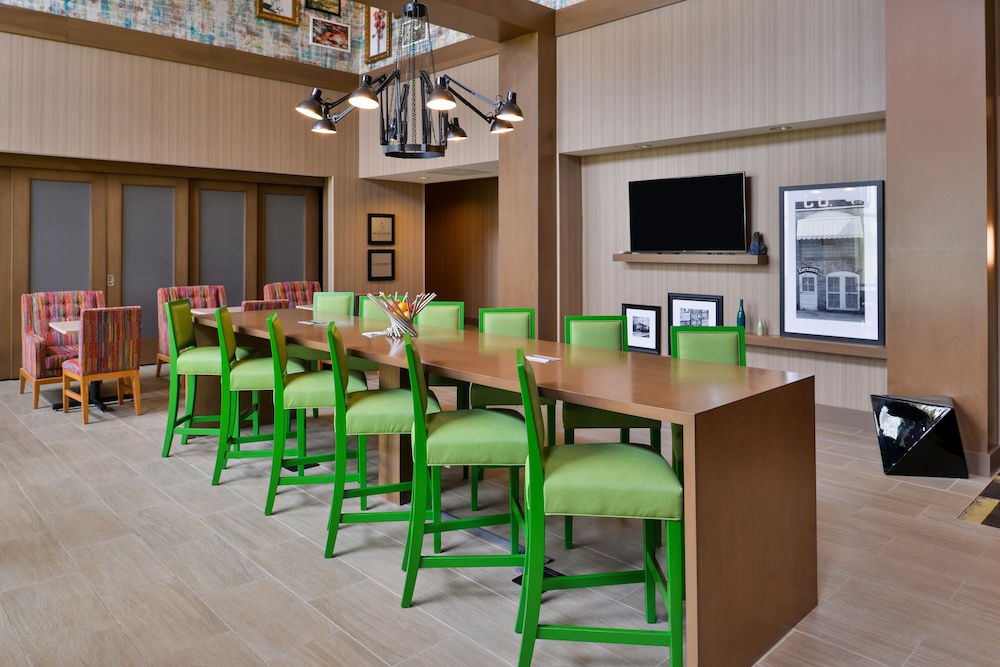 Hampton Inn & Suites St. Paul Oakdale Woodbury - photo 45