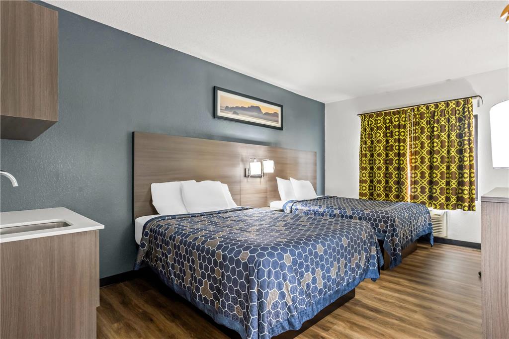 Econo Lodge Jesup GA - photo 32