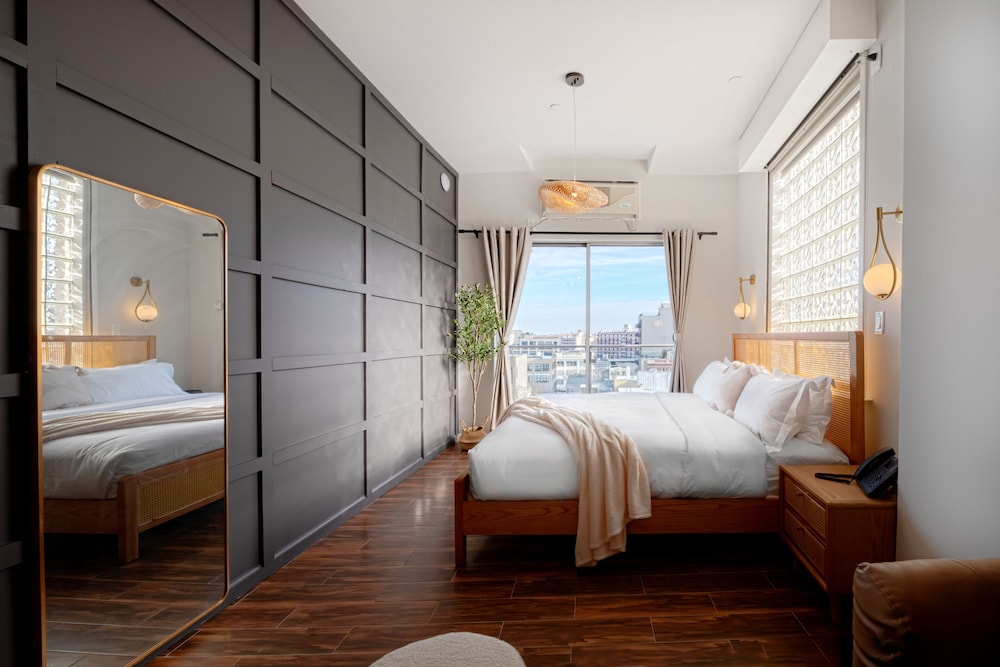 The Modernist Hotel - photo 13