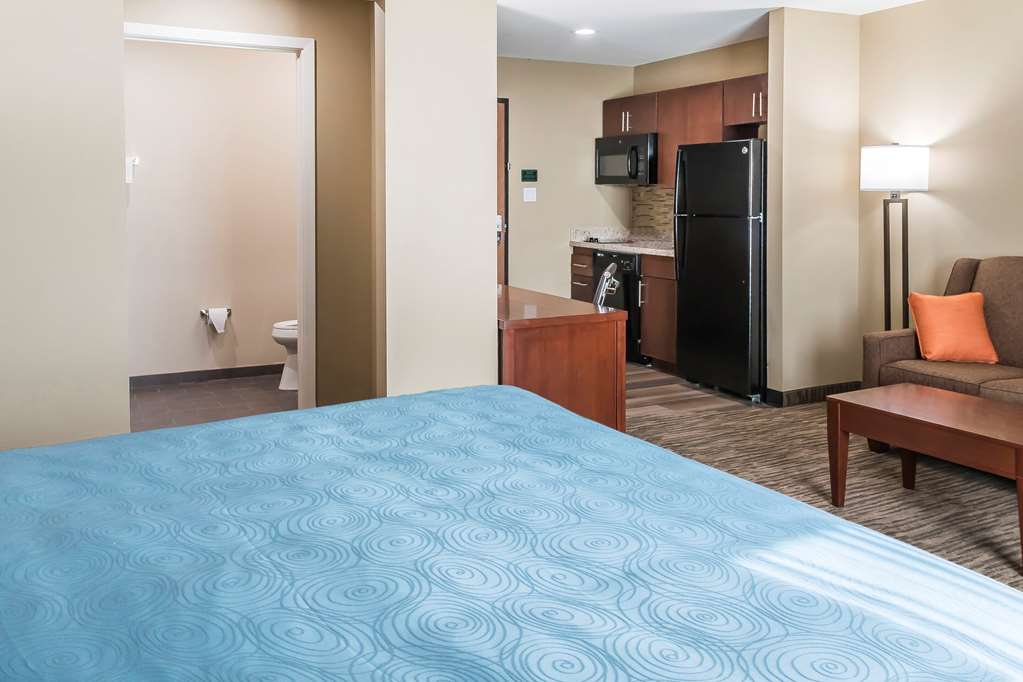 MainStay Suites Edinburg South - photo 27