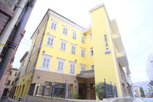 Hotel Milano — hotel in Tolentino