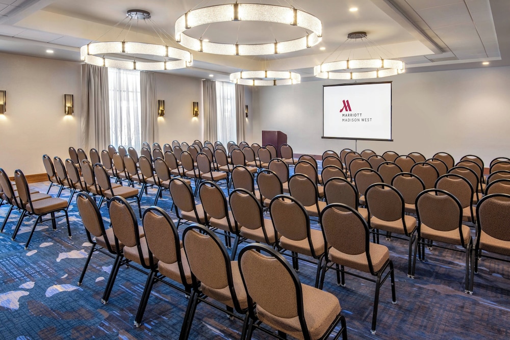 Marriott Madison West - photo 43