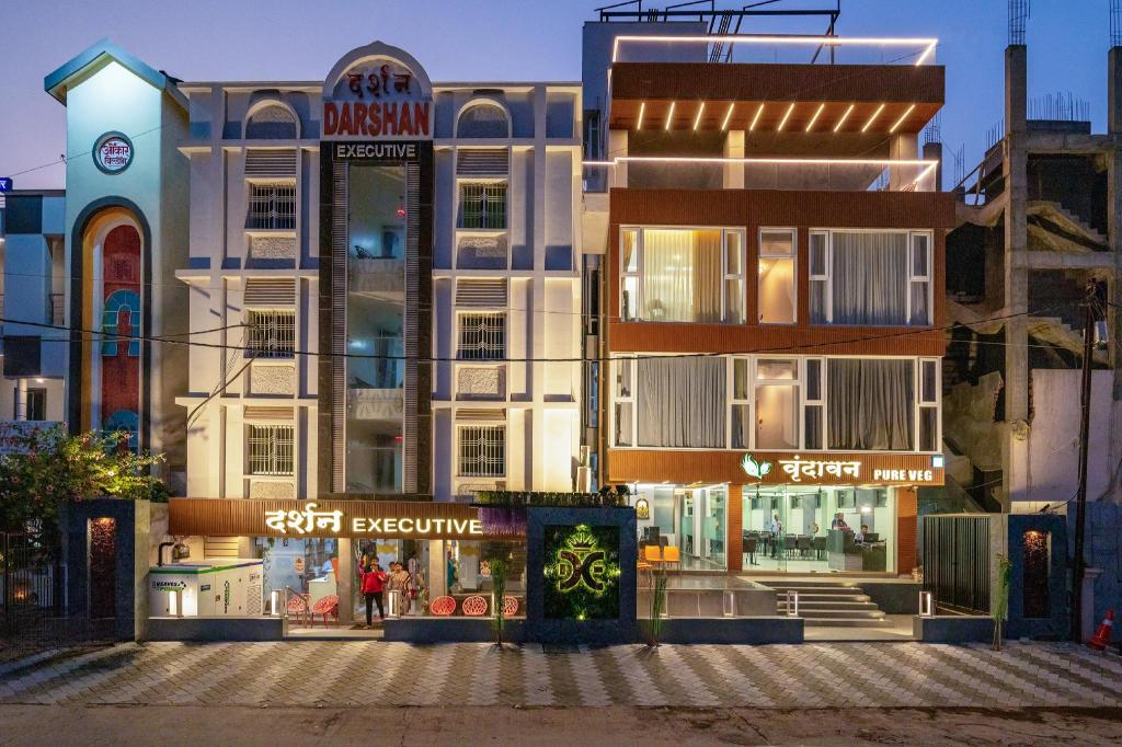 Darshan Executive Hotel And Lodge — Tuljapur — photo 3