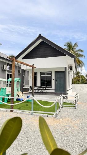 D’Lamp Studio in Kuala Besut, Malaysia