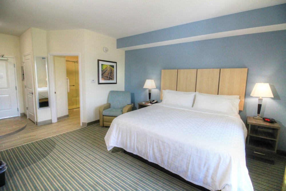 Candlewood Suites Memphis East by IHG - photo 10
