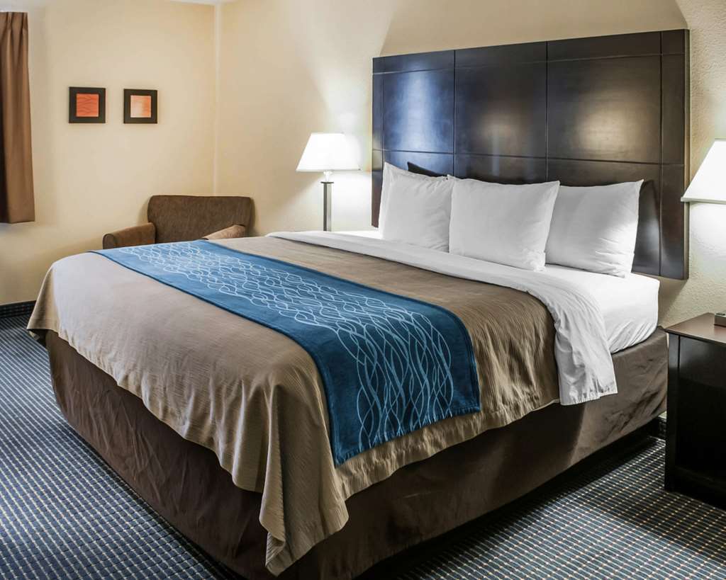 Comfort Inn Gallup I 40 Exit 20 - photo 11