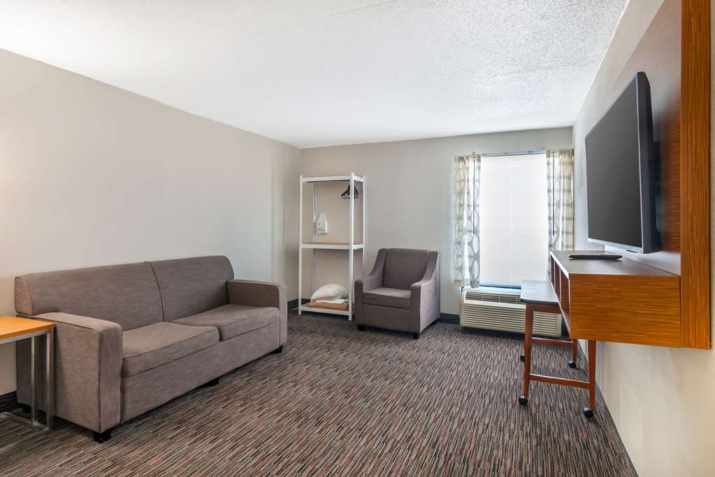 Mainstay Suites Springfield Il - photo 11