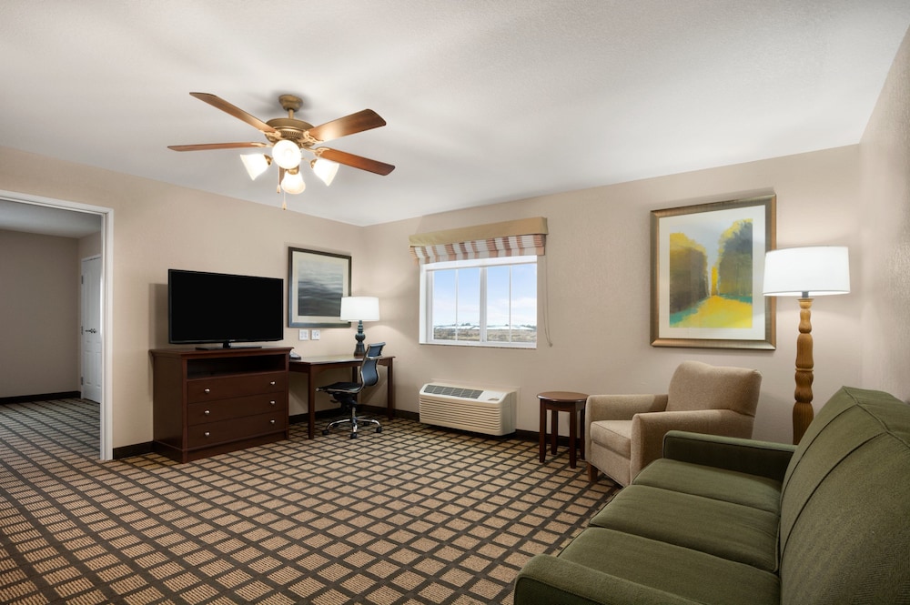 Baymont by Wyndham Odessa - photo 7