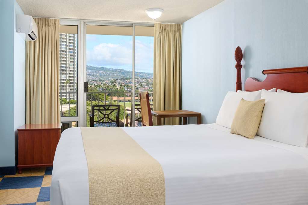 Ewa Hotel Waikiki - photo 13